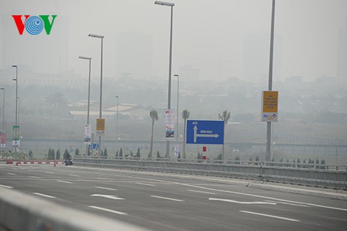 Overview of Nhat Tan Bridge and Hanoi’s most modern road - ảnh 10